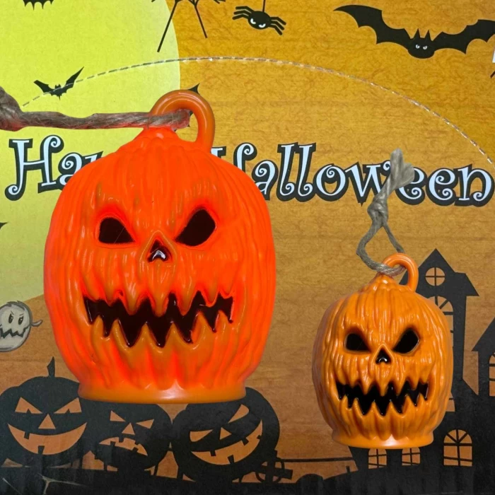 Zawieszka Halloweenowa „Straszna Dynia” – Mroczny Klimat w Twoim Domu