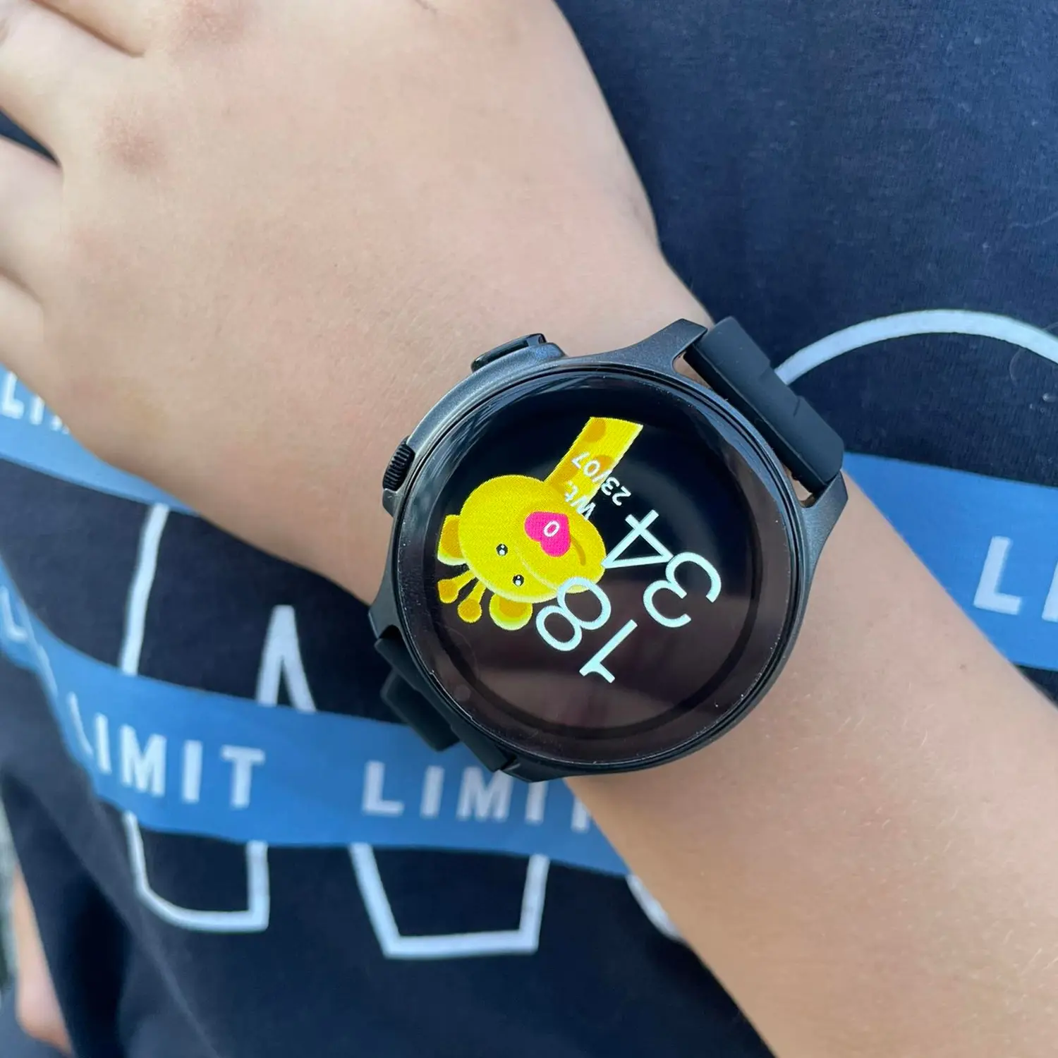 Zegarek z GPS z funkcją dzwonienia i lokalizatorem Filcomp Kids LT46